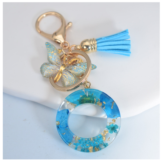 Sweet Blue Daisy A-Z Letter Keychains Fashion Butterfly 26 Resin Keyrings With Tassel Car Key Holder Accessories Pendant Gifts O