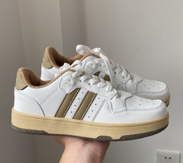 【LaLa】Low cut casual sneakers rubber shoes unisex for women