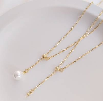 Adjustable Y-shaped half hole pearl hollow support pendant  simple chain
