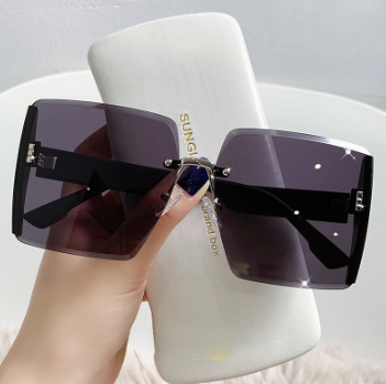 Square Frame Sunglasses Beach Fashion Shades Sunglasses For Women