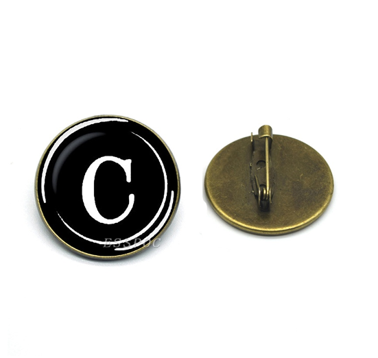 New 2023  Vintage Bronze Color Lapel Pin Letters A To Z Brooches Fashion Initial Letter Brooch Pins Suit Badges Women Men C
