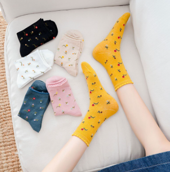 Women Cotton Floral Socks Colorful Sweet Flowers Girls Casual Hosiery Fashion Korean Students Cozy Crew Socks