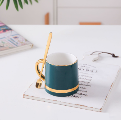 Luxurious Porcelain Mug with Gift Box Afternoon Drinking Tea Coffee Cup with Lid Spoon Set