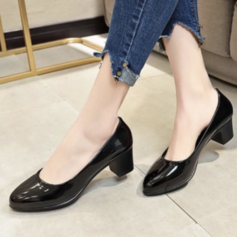Fashion Office Formal Work Black glossy shoes Pointed toe Block Heels Shoes for women