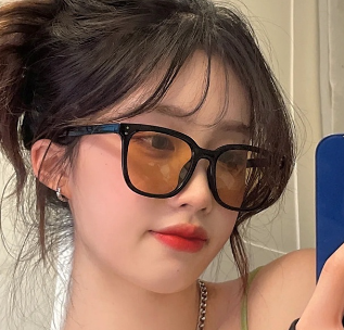 Shades Sunglasses For women/Men Aesthetic Shades Sunglasses