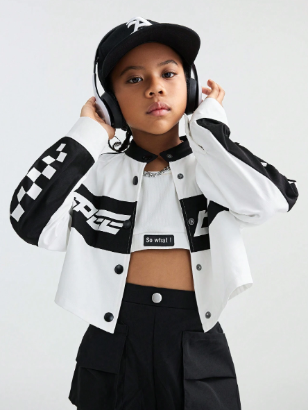 SHEIN Coolane Tween Girls Clothes Back To School Mommy And Me Frist Day To School Black And White Football/Volleyball Shirt Thanksgiving Halloween Costume Christmas Costumes Y2k Kpop Varsity Fall Bomb