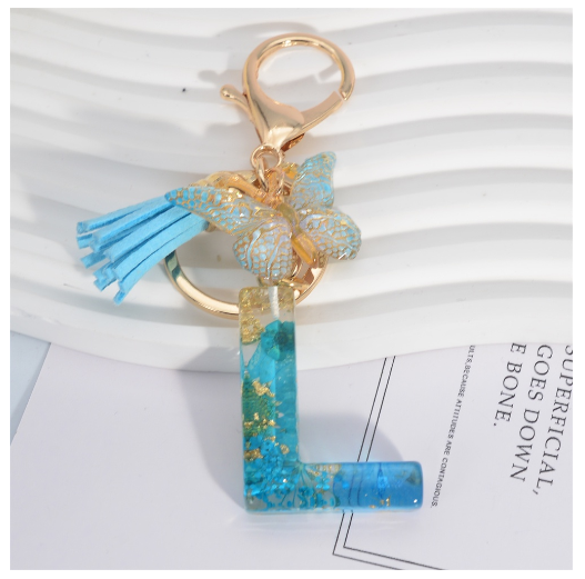 Sweet Blue Daisy A-Z Letter Keychains Fashion Butterfly 26 Resin Keyrings With Tassel Car Key Holder Accessories Pendant Gifts L