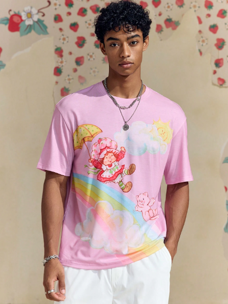 Strawberry Shortcake X SHEIN Men Summer Strawberry Figure Rainbow Printed Short Sleeve T-Shirt