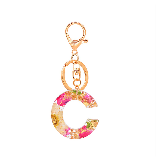 A-Z 26 Letter Pendant Keychains Resin Dried Flower Alphabet Keyring Charm Women Cute Bag Ornamant Accessories Gifts C