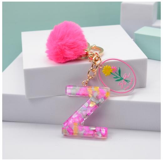 Fashion 26 Letter Keychain A-Z Initial Resin Keyring With Pink Pompom Flower Acrylic Tag Alphabet Key Chain Bag Pendant Gifts Z