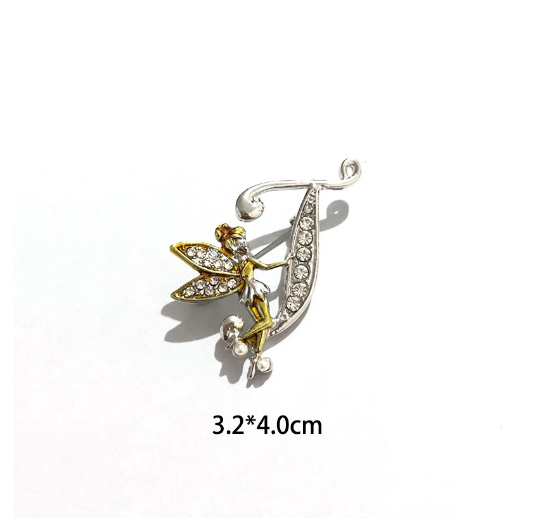 Luxury Crystal Angel Letter Brooch Women Men Rhinestones A To Z Elf Initials Collar Pins Party Gifts Jewelry T