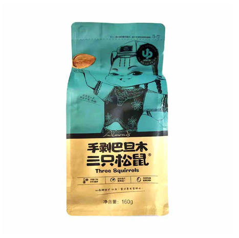 Three Squirrels Badam Almonds 160g