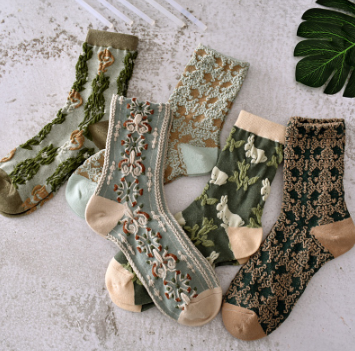 Cotton Socks Three-Dimensional Jacquard Mid-Tube Spring Autumn Women Harajuku Style Stockings Vintage Fashion