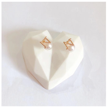 Fashion Jewelry Bangkok Rose Rold Plated Pearl Letter Stud Earrings Hikaw for Women N