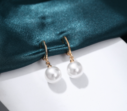 18K Gold Korean Style Simple Pearl Drop Earrings For Women