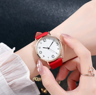 Minimalist Casual Leather Wristwatch