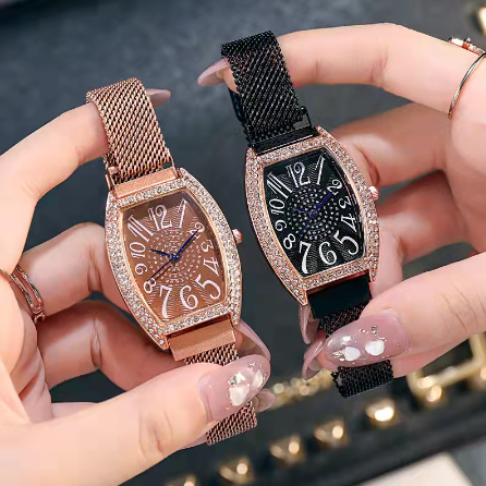 Korean Rhinestone Designer Ladies Quartz Watchwomen's Casual Romantic Starry Sky Wrist Watch