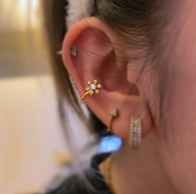 Daisy Earcuff S925