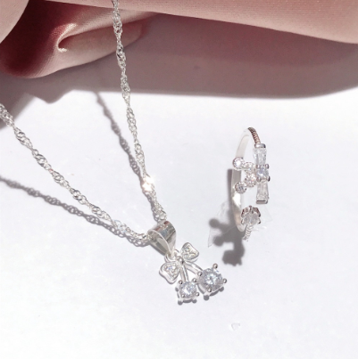 Silver Korean Jewelry Ribbon Design Set