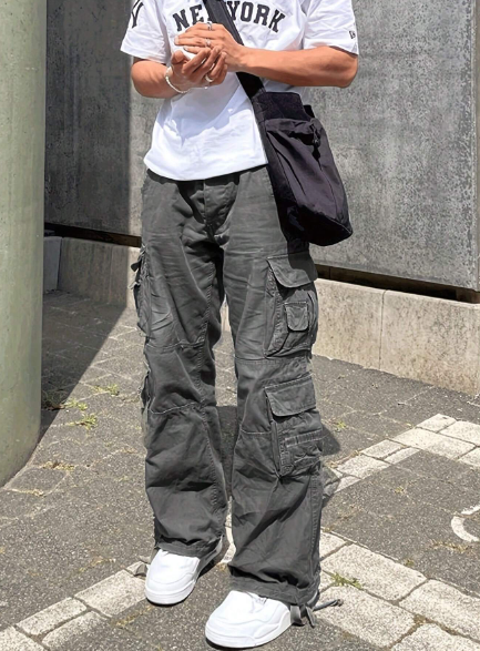 Men Straight Loose Fit Cargo Pants, Gray