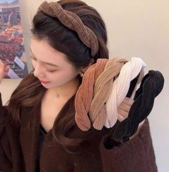 Korean Velvet Cross Twist Headband Woman Autumn Winter Hair Band Versatile Hair Accessories