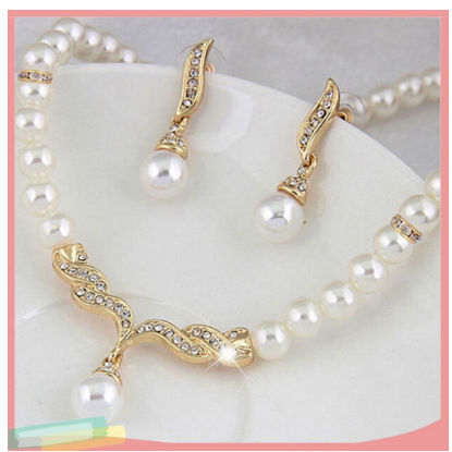 Elegant White Glass Imitation Freshwater Bridal Women Necklace Faux Pearl Rhinestone Charms Wedding Earrings Jewelry Set