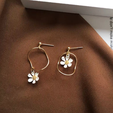 New Style Korean Geometric Metal Large Irregular Earrings