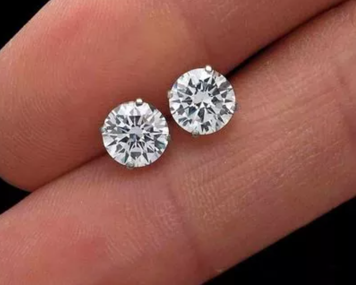 Diamond Stud Earrings for Men Hiphop Fashion Men's Stud Earrings 24K Gold Plated Round Zirconia Luxury Jewelry Earrings 8MM Piercing Male Earring Sterling Silver
