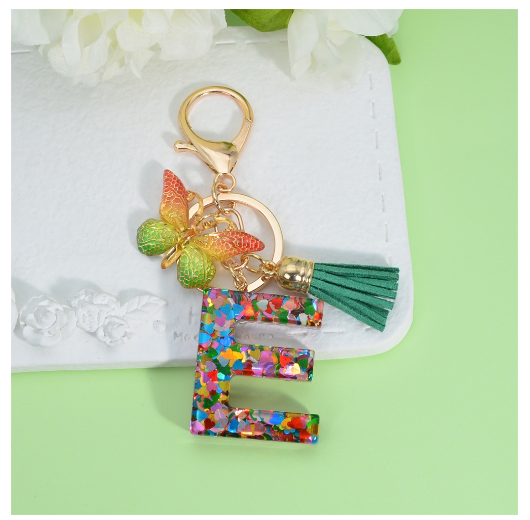 Fashion Butterfly Pendant 26 Letter Keychain Heart Sequins Filled A-Z Initial Key Chains With Tassel Bag Charms Accessories Gift E