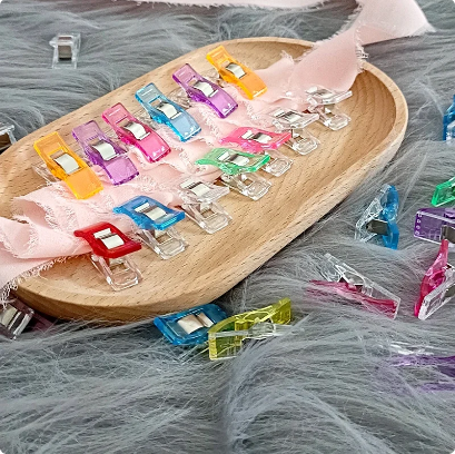 20/50/100PCs Sewing Clips Plastic DIY Crafting Crocheting Knitting Clothing Clips Assorted Colors Craft Securing Quilting Clip