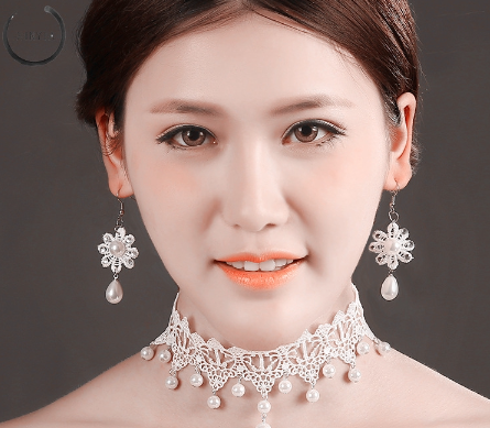 Women's Fashion Faux Pearl Charm Choker Short Necklace