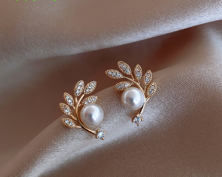 New Trendy Rhinestone Leaf Pearl Earrings Simple Female Small Ear Jewelry