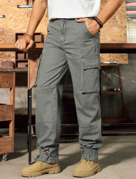 Manfinity RivetRise Men's Vintage American Casual Military Green Denim Cargo Pants, Loose Straight Leg, Multi-Pocket Design