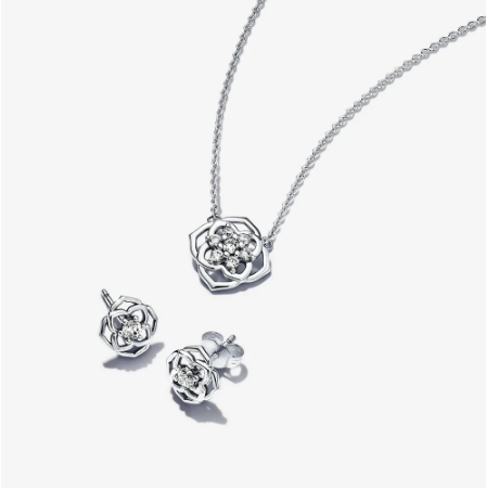 PAN Rose Petals Jewelry Gift Set 925 Silver B801533 Necklace And Earrings Set 2021
