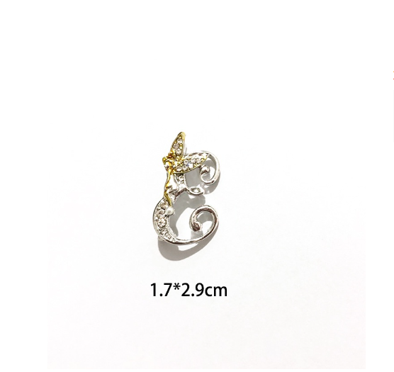 Luxury Crystal Angel Letter Brooch Women Men Rhinestones A To Z Elf Initials Collar Pins Party Gifts Jewelry E