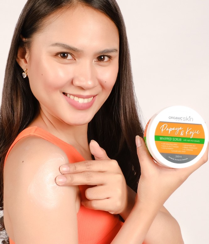Organic Skin Japan Papaya & Kojic Whipped Bleaching Body Scrub 250ml