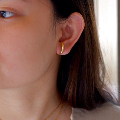 Around Illusion Hoops