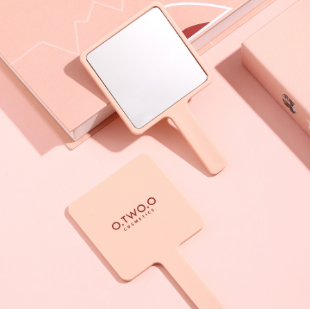 O.TWO.O Makeup Mirror