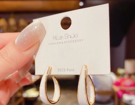 French Drip Glaze Earrings Female Cold Wind Niche Design Temperament Earrings New Trendy All-Match