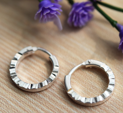 Italy Sterling Silver Hoop Loop Earring