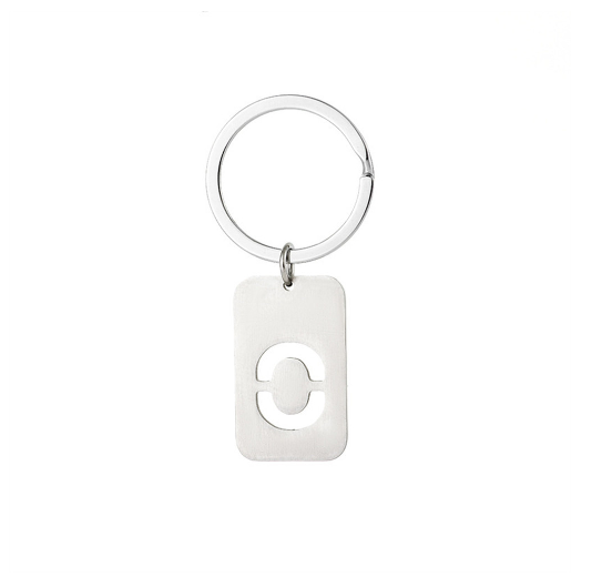 1Pcs Simple Stainless Steel 26 Letter Keychains Fashion Sliver Color Initials Keyrings Handbag Charms Ornaments Souvenir Gifts C