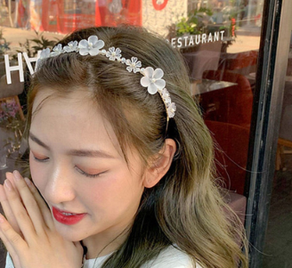 Korean Crystal Flower Pearl Headband Alloy Elegant Beaded Hair Band Woman Hair Accessories