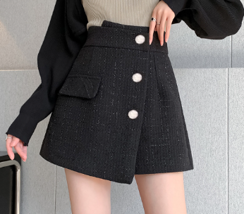 Lovito Women Casual Plain Asymmetrical Button Skirts LNE27224 Black