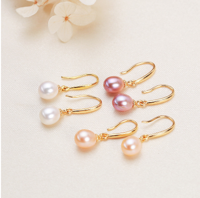 Drop-shaped Pearl Elegant Women's Earrings Freshwater Pearl Earrings