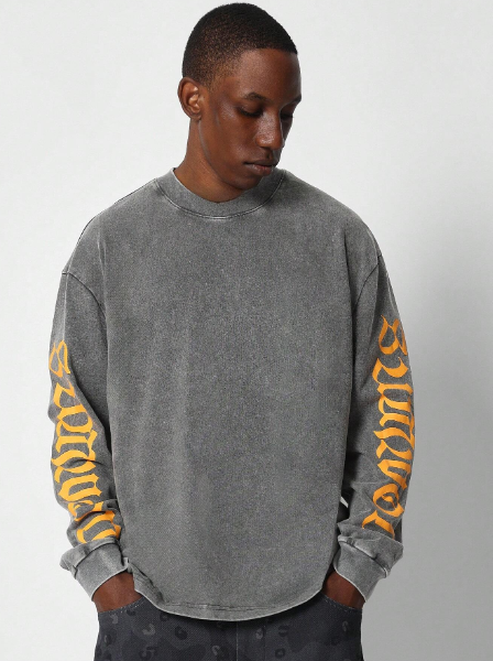 SUMWON Washed Tee With Contrast Sleeve Graphic Print