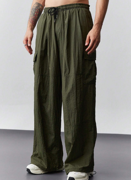Manfinity EZcore Men's Drawstring Waist Cargo Pockets Wide Leg Loose Casual Pants