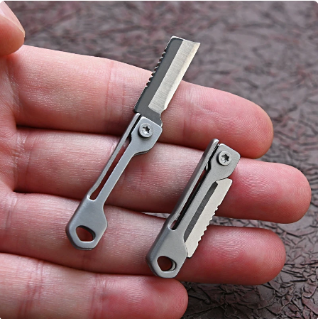 1Pc Outdoor Camping Supplies Stainless Steel Folding Knife Mini Square Head Keychain Pendant Portable Pocket Knife