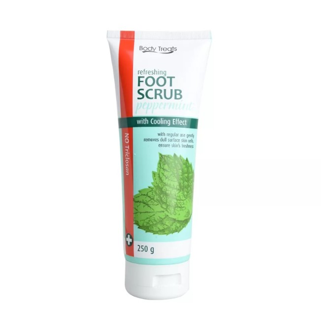 Body Treats Refreshing Foot Scrub Peppermint with Cooling Effect 250G