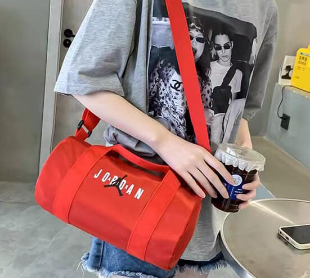 TRENDY MINI DUFFLE/GYM BAG GOOD QUALITY