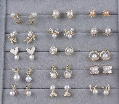 Natural freshwater Pearl Earrings